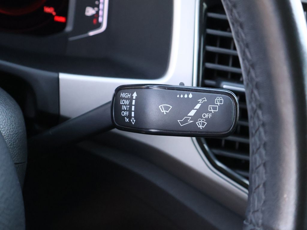2019 Volkswagen Atlas 3.6L V6 SEL R-Line