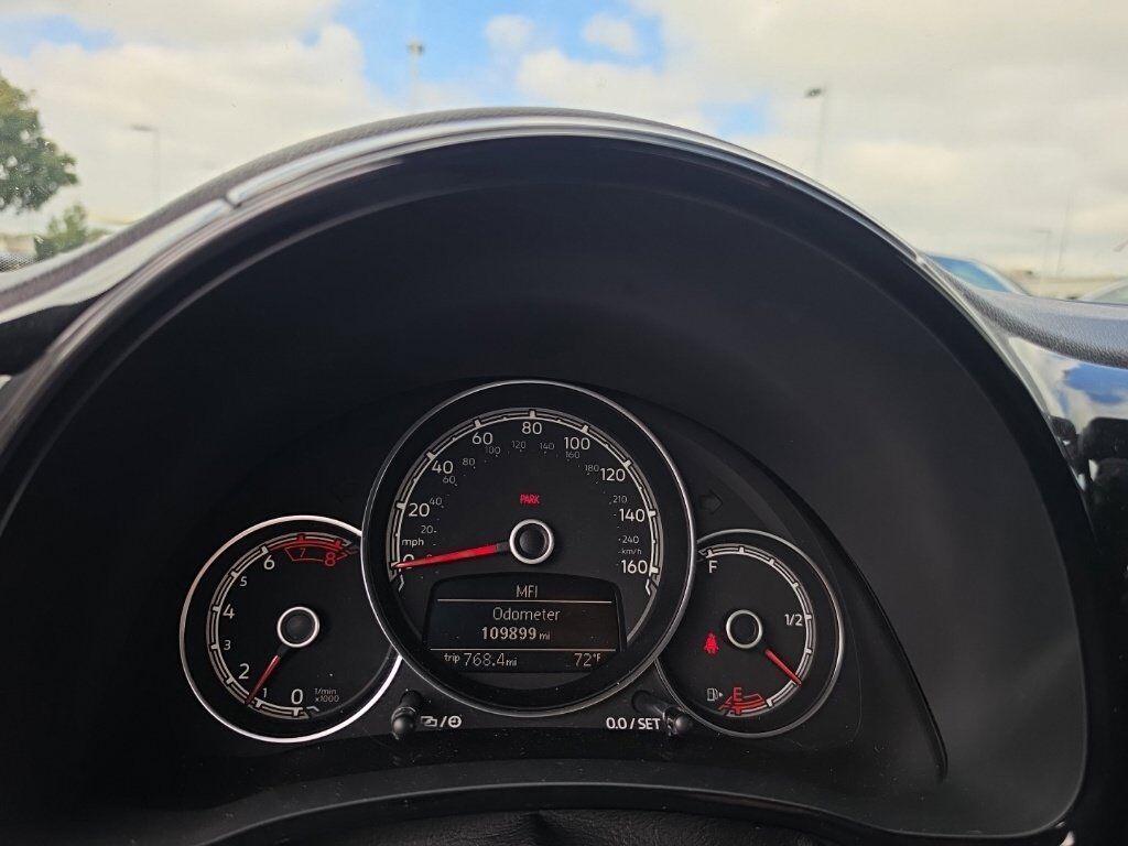 2019 Volkswagen Beetle 2.0T S