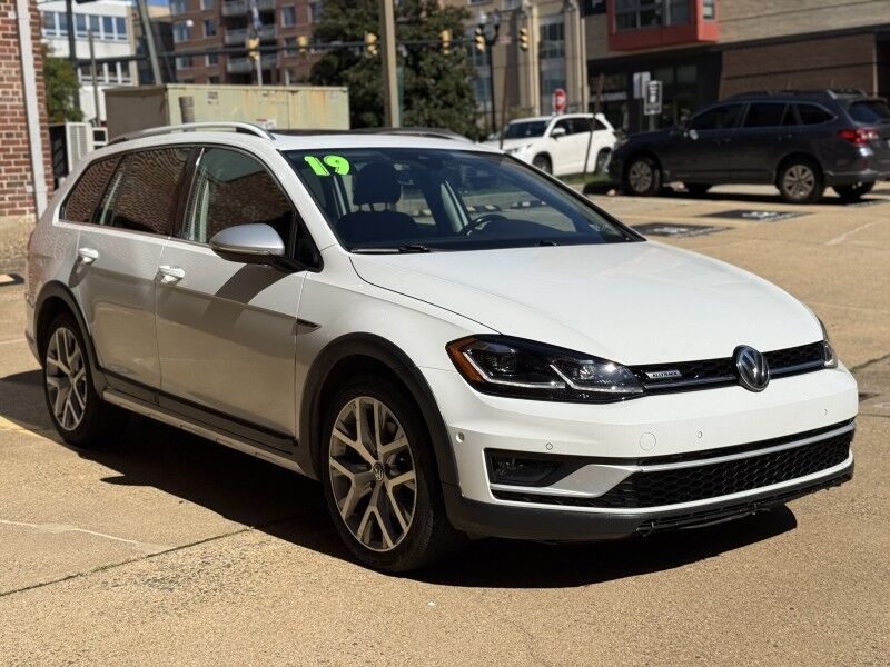 2019 Volkswagen Golf Alltrack SE 4Motion AWD 2019 Volkswagen Golf Alltrack SE 4Motion AWD