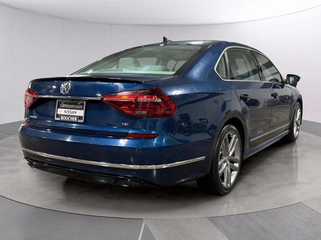 2019 Volkswagen Passat 2.0T SE R-Line San Clemente CA 2019 Volkswagen Passat 2.0T SE R-Line San Clemente CA