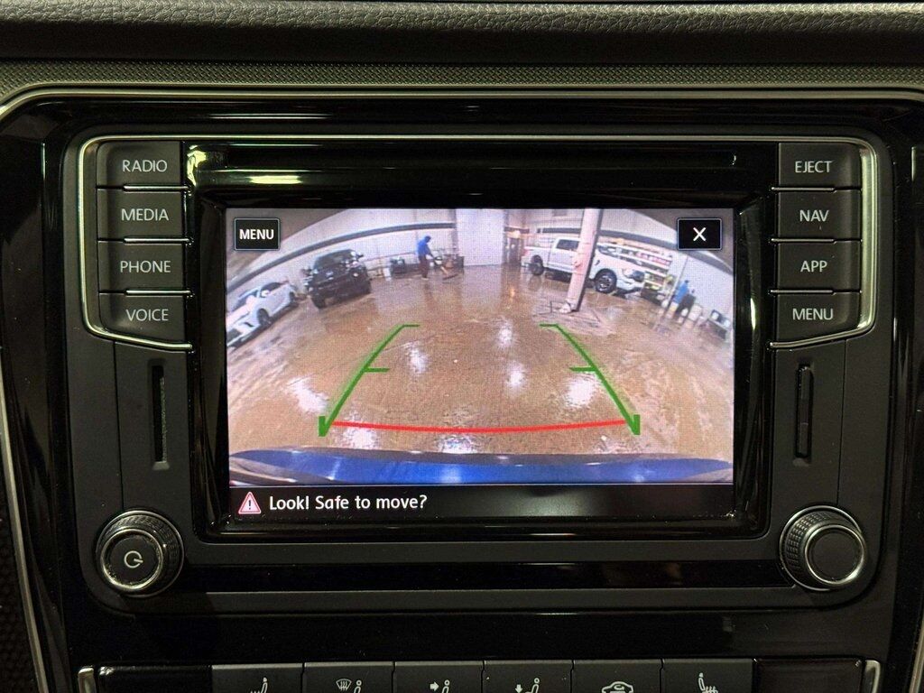 2019 Volkswagen Passat 2.0T SE R-Line San Clemente CA 2019 Volkswagen Passat 2.0T SE R-Line San Clemente CA