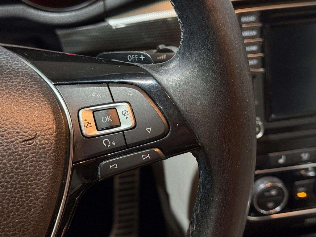 2019 Volkswagen Passat 2.0T SE R-Line San Clemente CA 2019 Volkswagen Passat 2.0T SE R-Line San Clemente CA