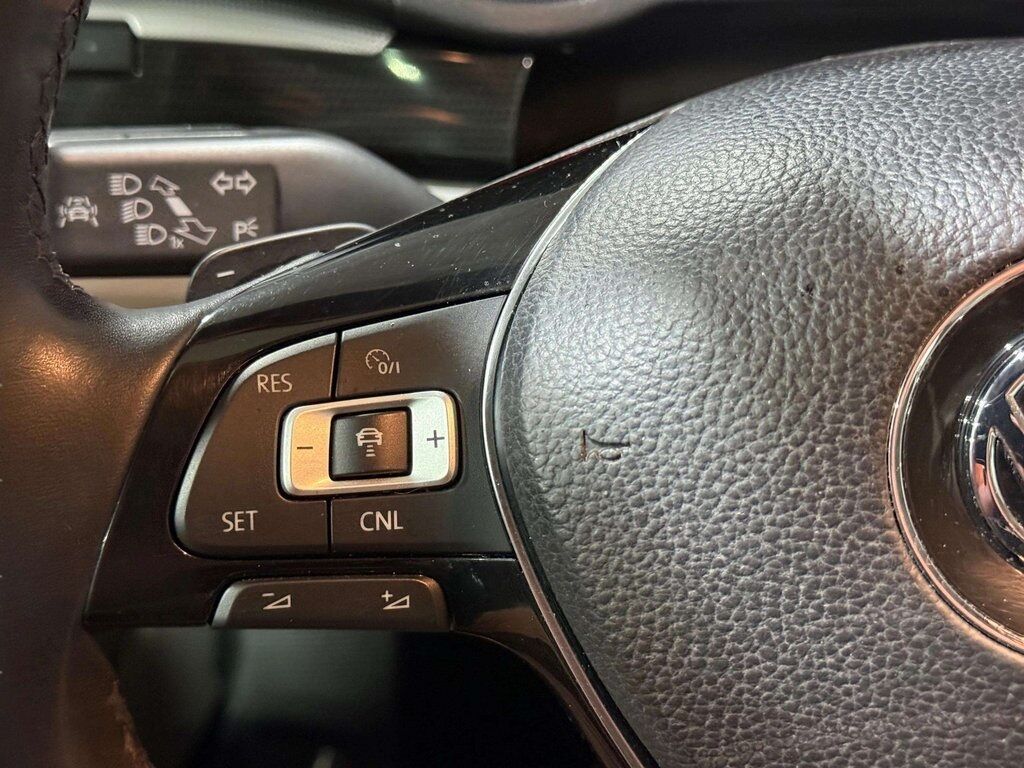 2019 Volkswagen Passat 2.0T SE R-Line San Clemente CA 2019 Volkswagen Passat 2.0T SE R-Line San Clemente CA