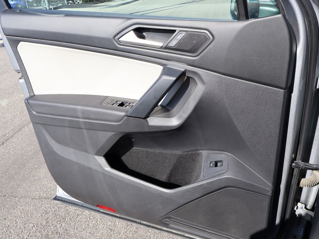 2019 Volkswagen Tiguan 2.0T SEL