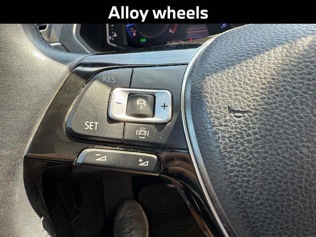 2019 Volkswagen Tiguan 2.0T SEL