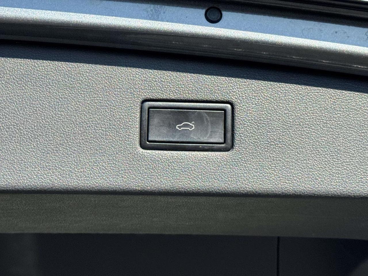 2019 Volkswagen Tiguan 2.0T SEL R-Line 4Motion Woodbridge VA