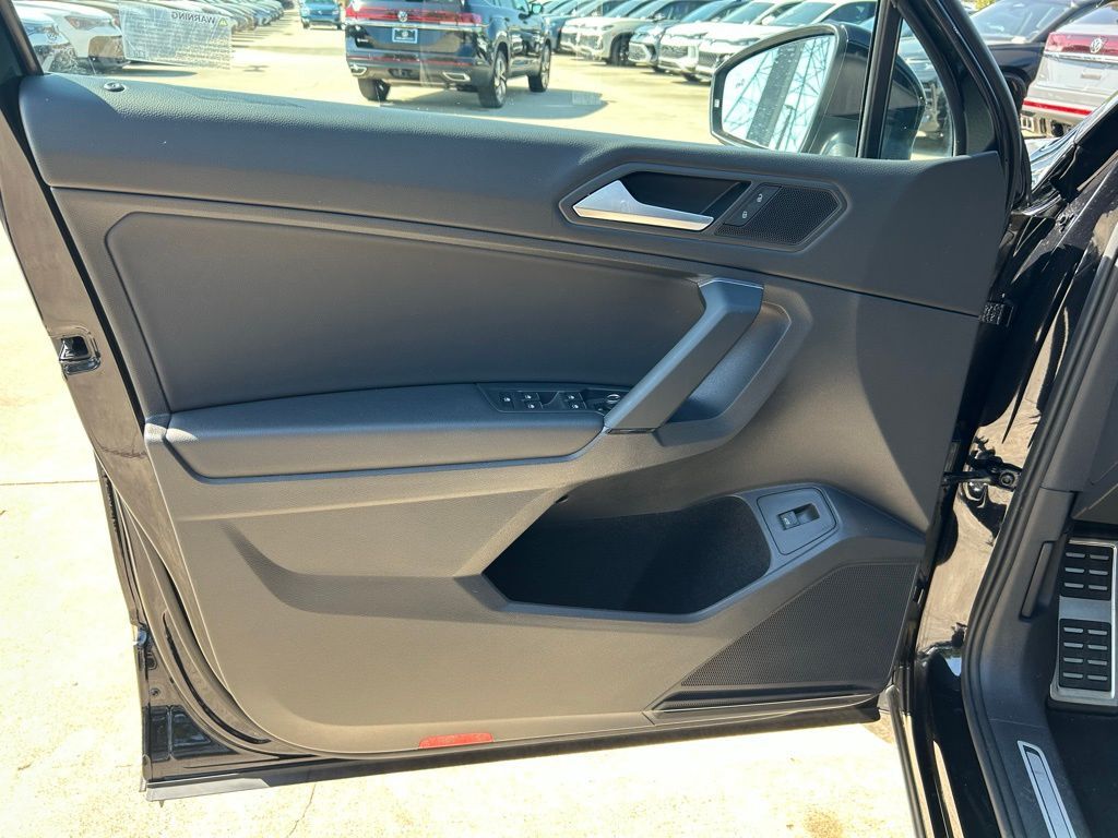 2019 Volkswagen Tiguan 2.0T SEL R-Line Tampa FL