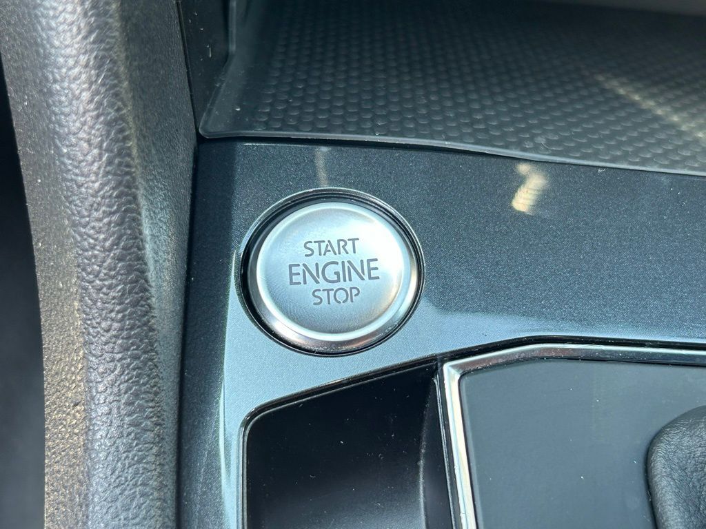2019 Volkswagen Tiguan 2.0T SEL R-Line Tampa FL