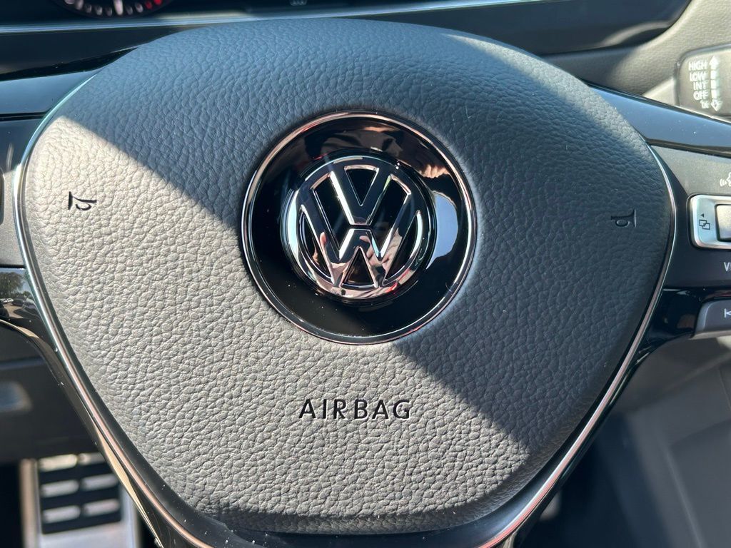 2019 Volkswagen Tiguan 2.0T SEL R-Line Tampa FL