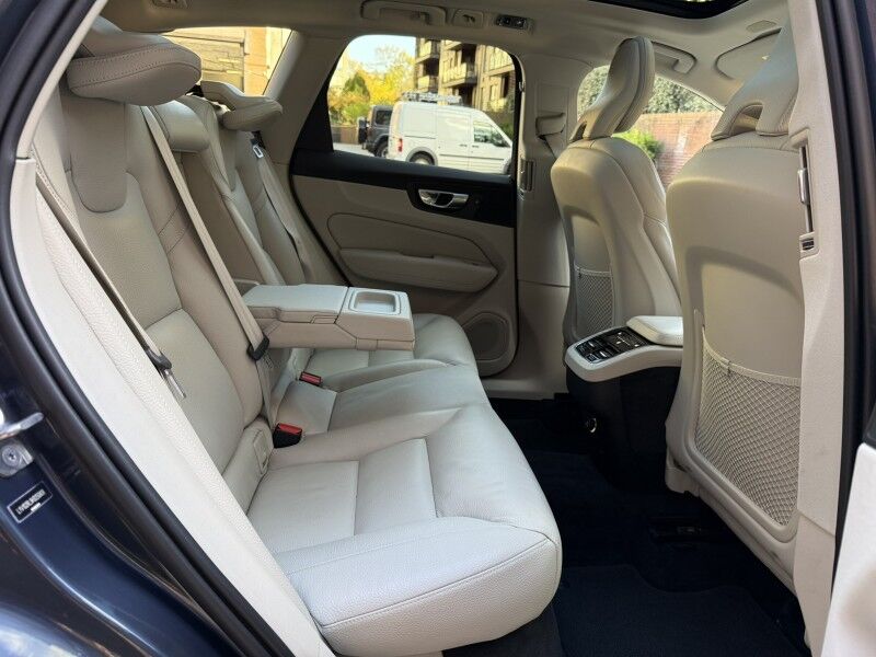 2019 Volvo XC60 T5 Inscription AWD Arlington VA