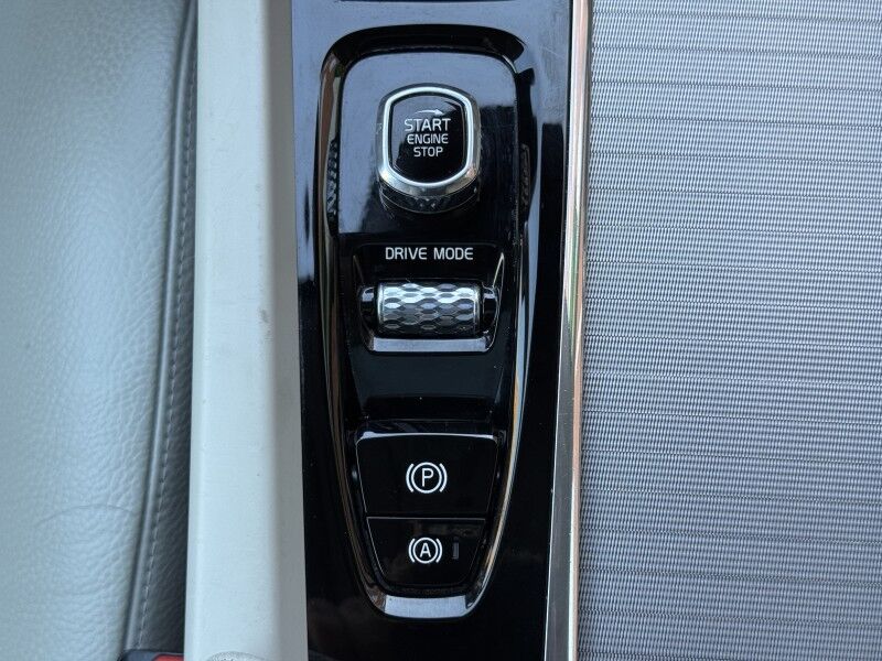 2019 Volvo XC60 T5 Inscription AWD Arlington VA