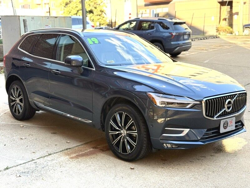 2019 Volvo XC60 T5 Inscription AWD 2019 Volvo XC60 T5 Inscription AWD