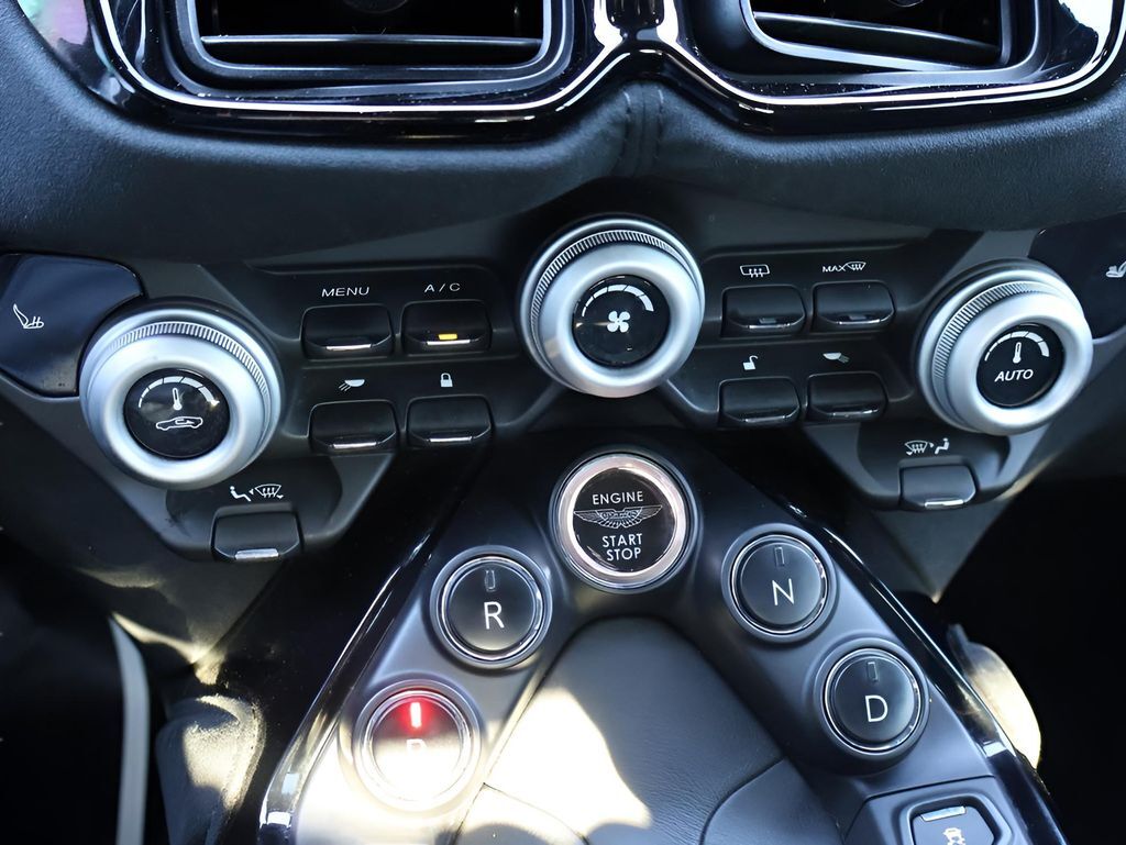 2020 Aston Martin Vantage Base San Clemente CA