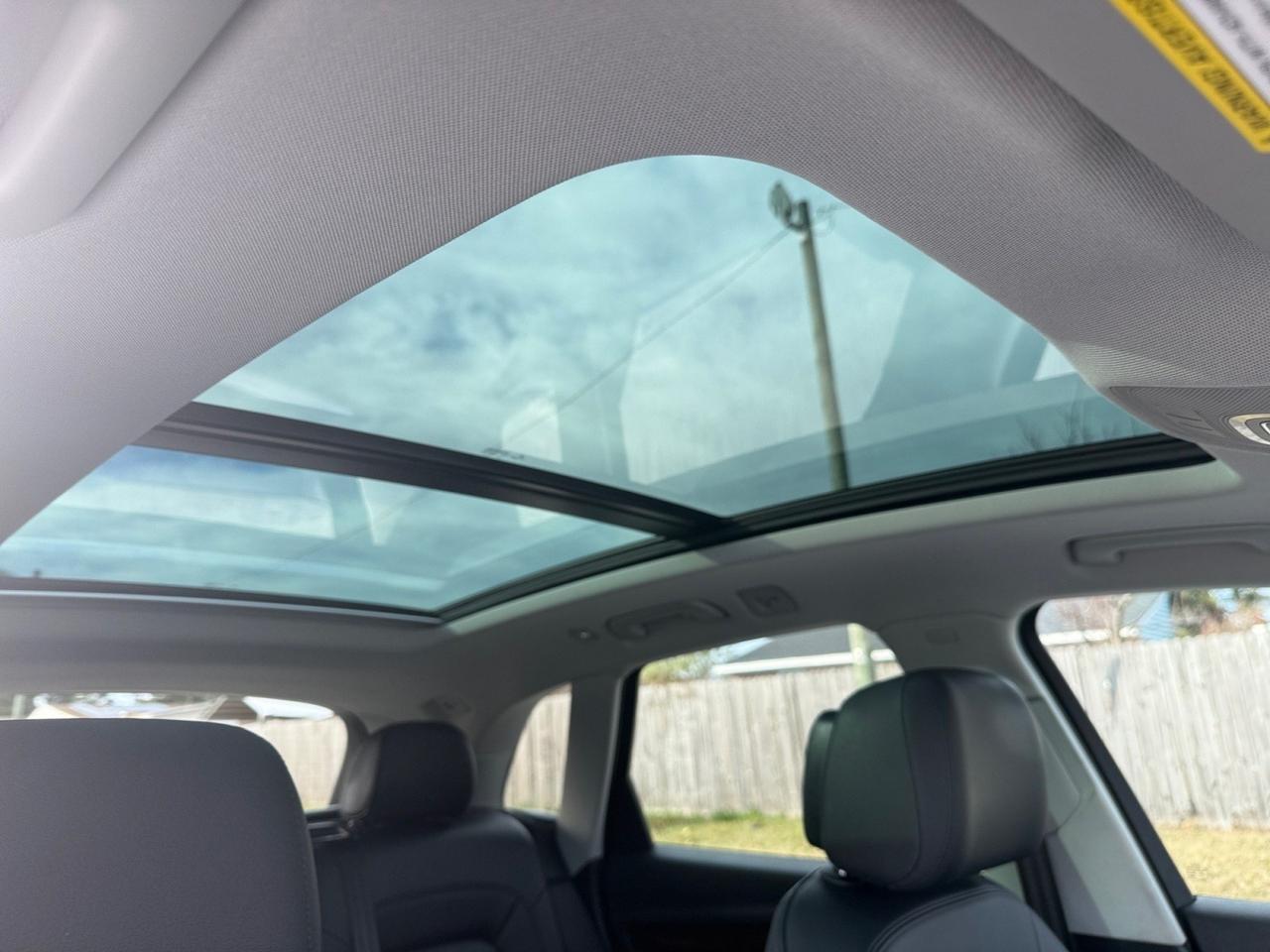 2020 Audi Q5 Premium, HEATED SEATS, MOONROOF, UNIVERSAL GARAGE DOOR OPENER, POWER MIRRORS, KEYLESS ENTRY, BACKUP CAMERA, BLUETOOTH, MEMORY DRIVE SEATS, CLEAN CARFAX! Norfolk VA 2020 Audi Q5 Premium, HEATED SEATS, MOONROOF, UNIVERSAL GARAGE DOOR OPENER, POWER MIRRORS, KEYLESS ENTRY, BACKUP CAMERA, BLUETOOTH, MEMORY DRIVE SEATS, CLEAN CARFAX! Norfolk VA