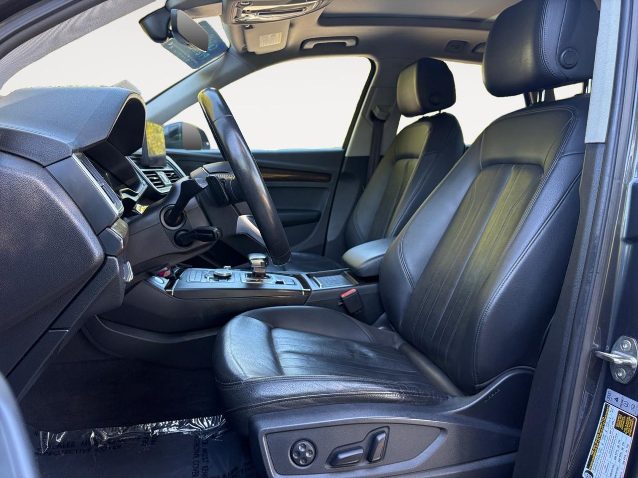 2020 Audi Q5 Premium, PANORAMIC MOONROOF, PADDLE SHIFTERS, SELECT DRIVE MODES, 360 BACKUP CAMERA, POWER LIFTGATE, AUTO START/STOP, PRE COLLISION ALERT, APPLE CARPLAY/ANDROID AUTO, WIRELESS CHARGING PAD, CLEAN CARFAX, RIDE IN PREMIUM STYLE! Virginia Beach VA 2020 Audi Q5 Premium, PANORAMIC MOONROOF, PADDLE SHIFTERS, SELECT DRIVE MODES, 360 BACKUP CAMERA, POWER LIFTGATE, AUTO START/STOP, PRE COLLISION ALERT, APPLE CARPLAY/ANDROID AUTO, WIRELESS CHARGING PAD, CLEAN CARFAX, RIDE IN PREMIUM STYLE! Virginia Beach VA