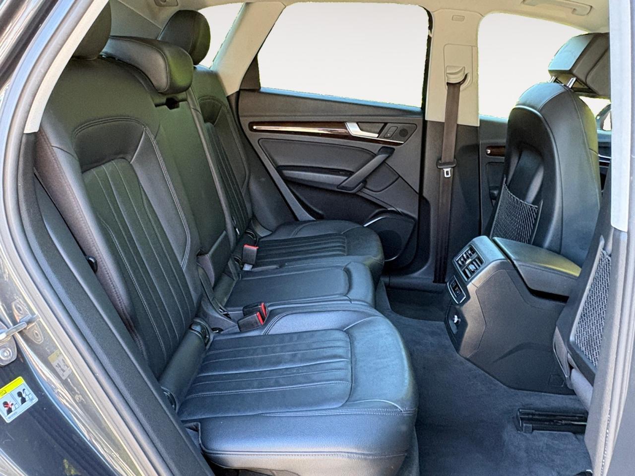 2020 Audi Q5 Premium, PANORAMIC MOONROOF, PADDLE SHIFTERS, SELECT DRIVE MODES, 360 BACKUP CAMERA, POWER LIFTGATE, AUTO START/STOP, PRE COLLISION ALERT, APPLE CARPLAY/ANDROID AUTO, WIRELESS CHARGING PAD, CLEAN CARFAX, RIDE IN PREMIUM STYLE! Virginia Beach VA 2020 Audi Q5 Premium, PANORAMIC MOONROOF, PADDLE SHIFTERS, SELECT DRIVE MODES, 360 BACKUP CAMERA, POWER LIFTGATE, AUTO START/STOP, PRE COLLISION ALERT, APPLE CARPLAY/ANDROID AUTO, WIRELESS CHARGING PAD, CLEAN CARFAX, RIDE IN PREMIUM STYLE! Virginia Beach VA