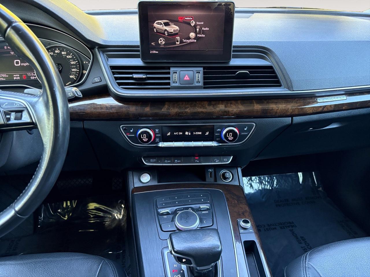2020 Audi Q5 Premium, PANORAMIC MOONROOF, PADDLE SHIFTERS, SELECT DRIVE MODES, 360 BACKUP CAMERA, POWER LIFTGATE, AUTO START/STOP, PRE COLLISION ALERT, APPLE CARPLAY/ANDROID AUTO, WIRELESS CHARGING PAD, CLEAN CARFAX, RIDE IN PREMIUM STYLE! Virginia Beach VA 2020 Audi Q5 Premium, PANORAMIC MOONROOF, PADDLE SHIFTERS, SELECT DRIVE MODES, 360 BACKUP CAMERA, POWER LIFTGATE, AUTO START/STOP, PRE COLLISION ALERT, APPLE CARPLAY/ANDROID AUTO, WIRELESS CHARGING PAD, CLEAN CARFAX, RIDE IN PREMIUM STYLE! Virginia Beach VA