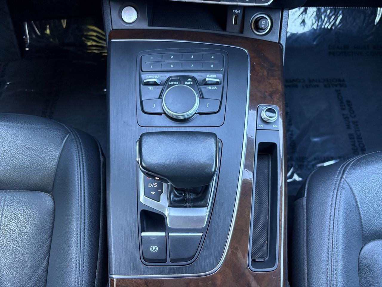 2020 Audi Q5 Premium, PANORAMIC MOONROOF, PADDLE SHIFTERS, SELECT DRIVE MODES, 360 BACKUP CAMERA, POWER LIFTGATE, AUTO START/STOP, PRE COLLISION ALERT, APPLE CARPLAY/ANDROID AUTO, WIRELESS CHARGING PAD, CLEAN CARFAX, RIDE IN PREMIUM STYLE! Virginia Beach VA 2020 Audi Q5 Premium, PANORAMIC MOONROOF, PADDLE SHIFTERS, SELECT DRIVE MODES, 360 BACKUP CAMERA, POWER LIFTGATE, AUTO START/STOP, PRE COLLISION ALERT, APPLE CARPLAY/ANDROID AUTO, WIRELESS CHARGING PAD, CLEAN CARFAX, RIDE IN PREMIUM STYLE! Virginia Beach VA