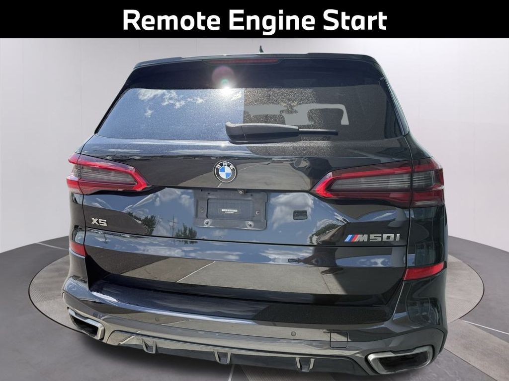 2020 BMW X5 M50i
