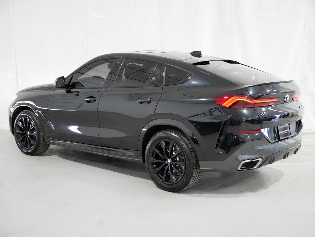 2020 BMW X6 M50i 2020 BMW X6 M50i