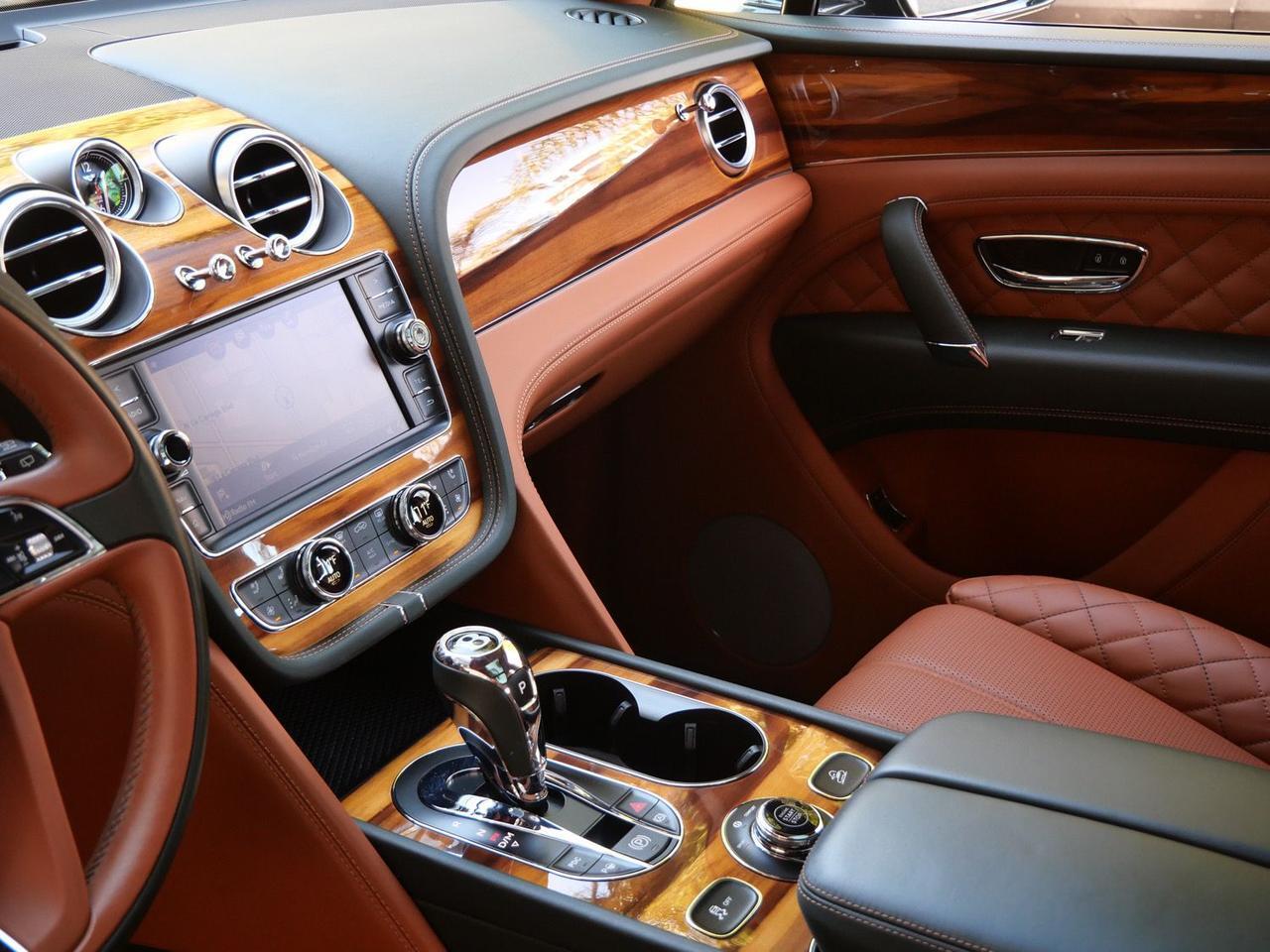 2020 Bentley Bentayga V8 V8 Lawrence KS