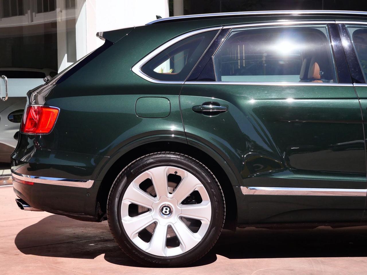 2020 Bentley Bentayga V8 V8 Lawrence KS