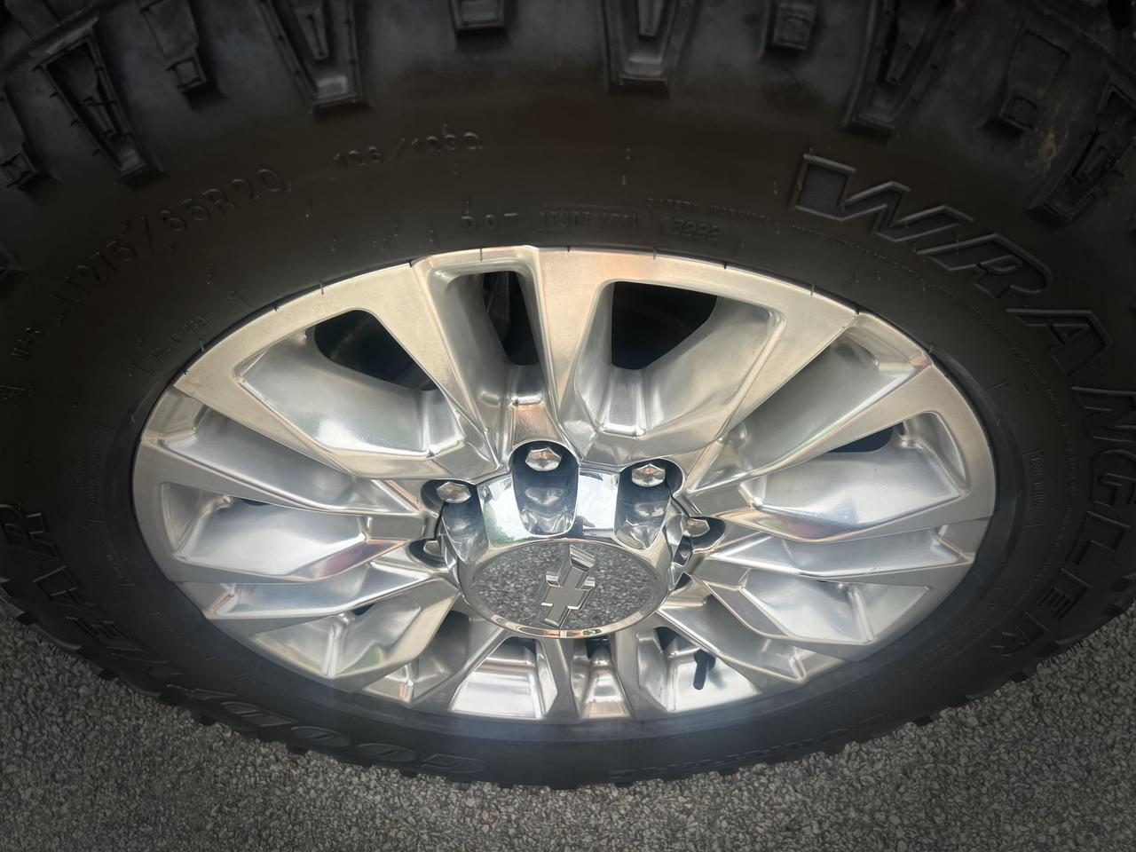 CHEVROLETSILVERADO 2500 CREW CAB 4X415