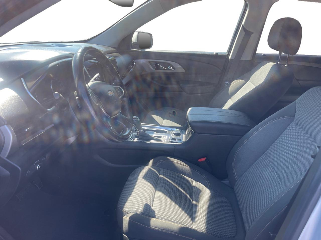 2020 CHEVROLET TRAVERSE LT CLOTH LT Cloth Kansas City MO 2020 CHEVROLET TRAVERSE LT CLOTH LT Cloth Kansas City MO