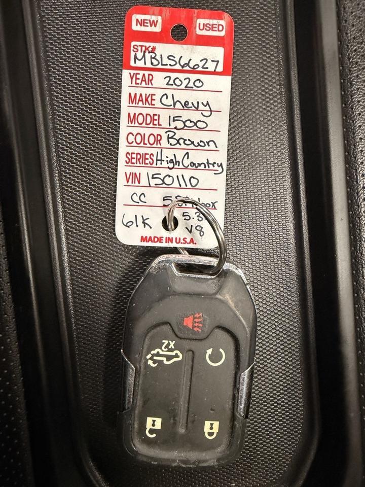 2020 Chevrolet Silverado 1500 4x4 Crew Cab High Country Minocqua WI 2020 Chevrolet Silverado 1500 4x4 Crew Cab High Country Minocqua WI