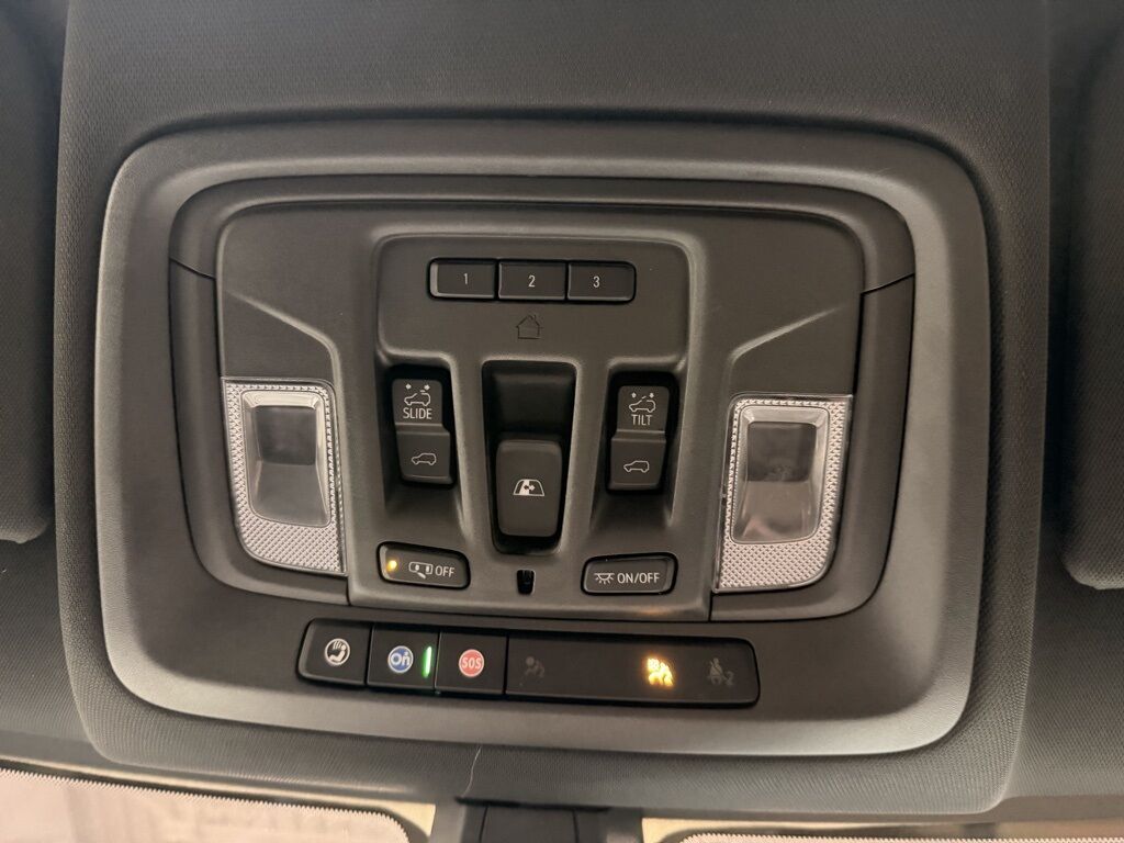 2020 Chevrolet Silverado 1500 4x4 Crew Cab High Country Minocqua WI 2020 Chevrolet Silverado 1500 4x4 Crew Cab High Country Minocqua WI