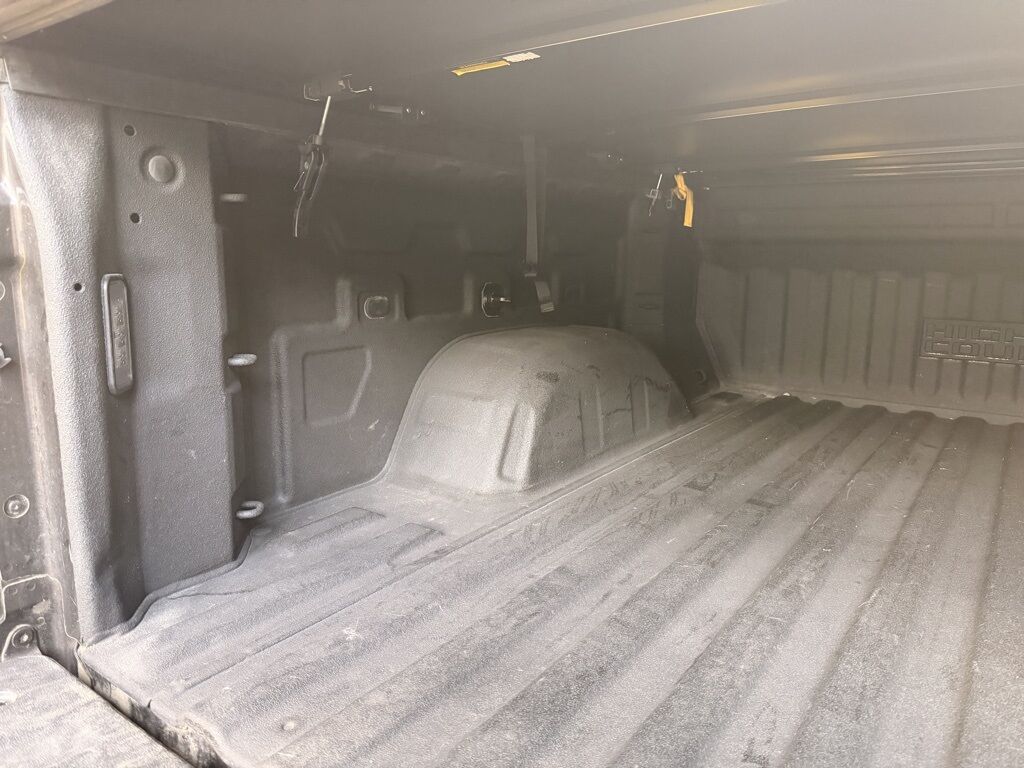 2020 Chevrolet Silverado 1500 4x4 Crew Cab High Country Minocqua WI 2020 Chevrolet Silverado 1500 4x4 Crew Cab High Country Minocqua WI