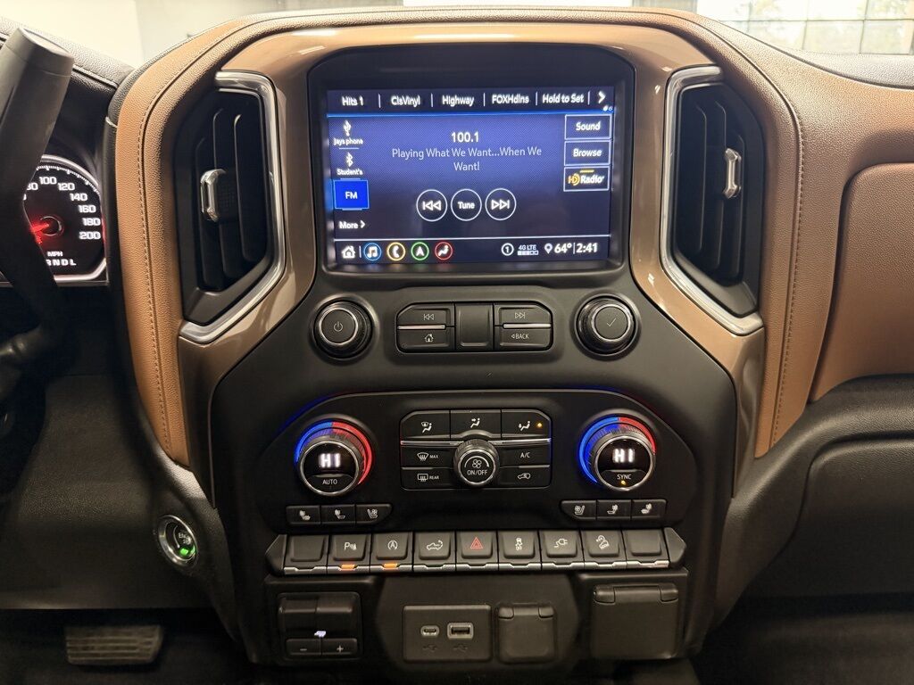 2020 Chevrolet Silverado 1500 4x4 Crew Cab High Country Minocqua WI 2020 Chevrolet Silverado 1500 4x4 Crew Cab High Country Minocqua WI