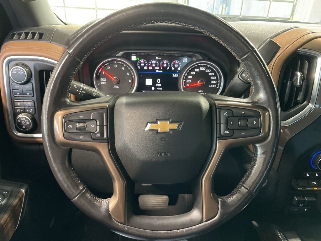 2020 Chevrolet Silverado 1500 4x4 Crew Cab High Country Minocqua WI 2020 Chevrolet Silverado 1500 4x4 Crew Cab High Country Minocqua WI