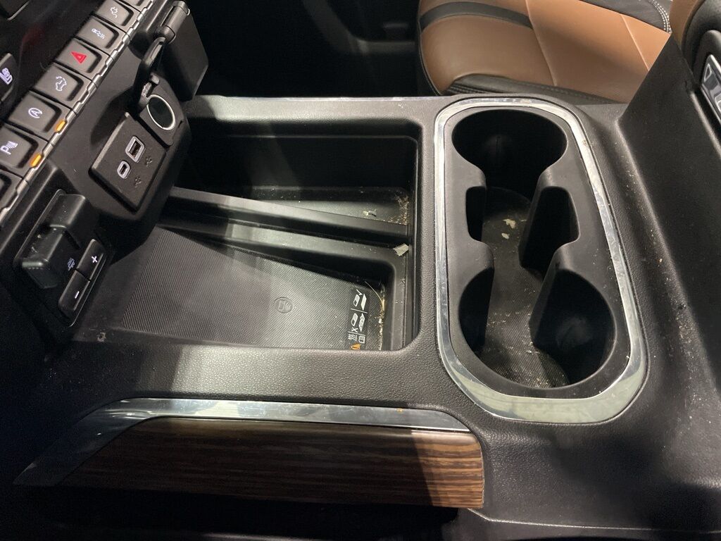 2020 Chevrolet Silverado 1500 4x4 Crew Cab High Country Minocqua WI 2020 Chevrolet Silverado 1500 4x4 Crew Cab High Country Minocqua WI