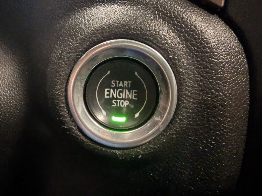 2020 Chevrolet Silverado 1500 4x4 Crew Cab High Country Minocqua WI 2020 Chevrolet Silverado 1500 4x4 Crew Cab High Country Minocqua WI