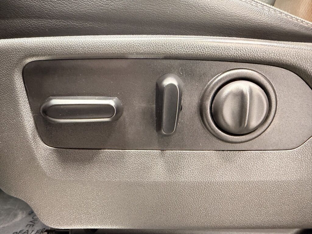 2020 Chevrolet Silverado 1500 4x4 Crew Cab High Country Minocqua WI 2020 Chevrolet Silverado 1500 4x4 Crew Cab High Country Minocqua WI