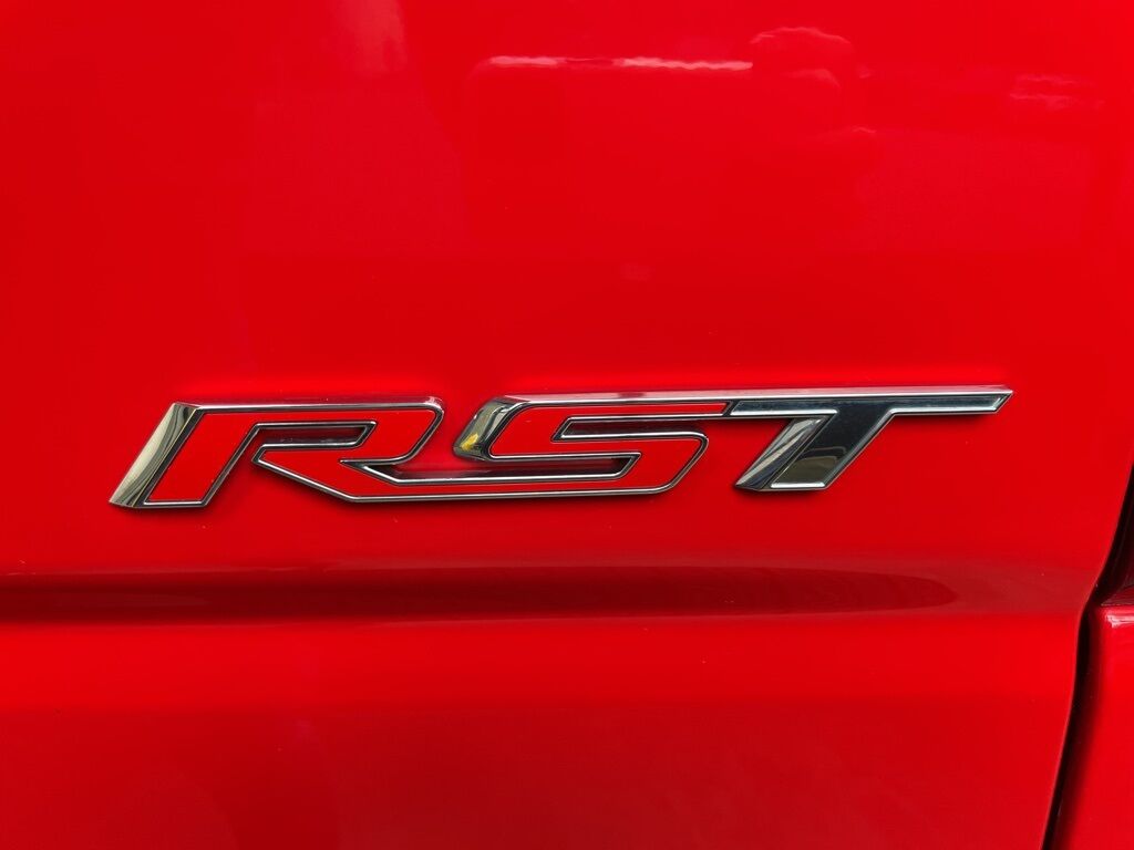 2020 Chevrolet Silverado 1500 4x4 Crew Cab RST Minocqua WI 2020 Chevrolet Silverado 1500 4x4 Crew Cab RST Minocqua WI