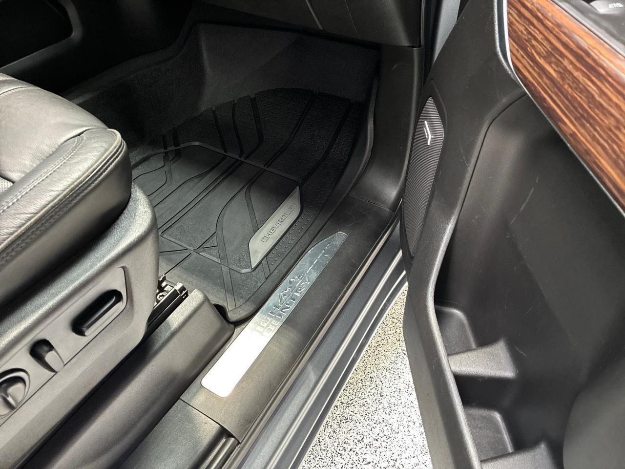 2020 Chevrolet Silverado 1500 High Country, Tech Pkg, Safety Pkg II, Sunroof, Fuel Off-Road Wheels, BFG All-Terrains Houston TX 2020 Chevrolet Silverado 1500 High Country, Tech Pkg, Safety Pkg II, Sunroof, Fuel Off-Road Wheels, BFG All-Terrains Houston TX