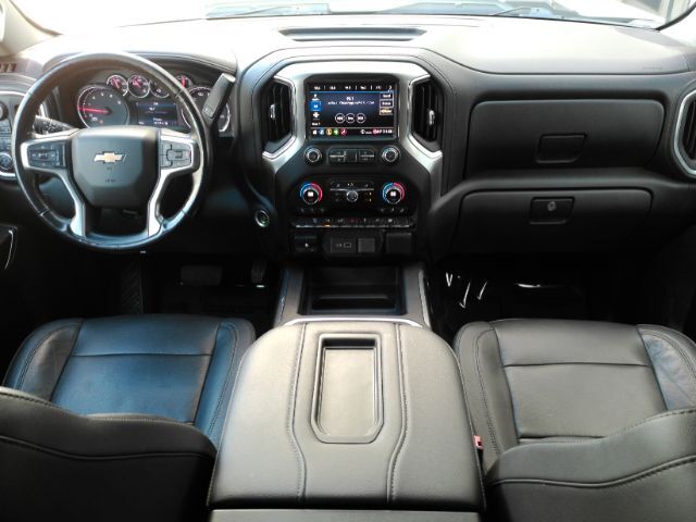 2020 Chevrolet Silverado 3500HD 4WD Crew Cab Long Bed LTZ 2020 Chevrolet Silverado 3500HD 4WD Crew Cab Long Bed LTZ