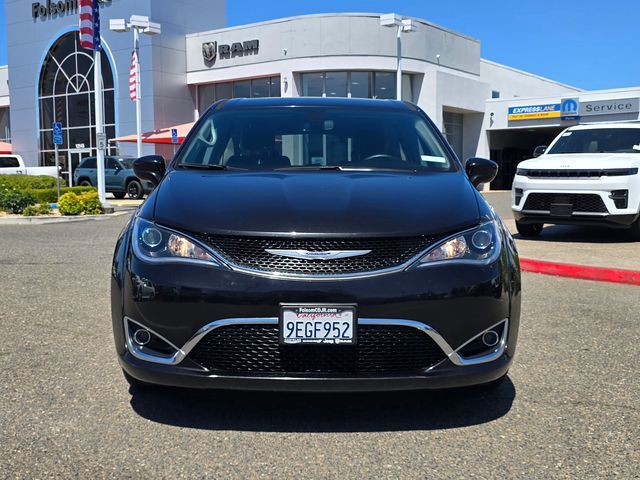 2020 Chrysler Pacifica Touring 2020 Chrysler Pacifica Touring