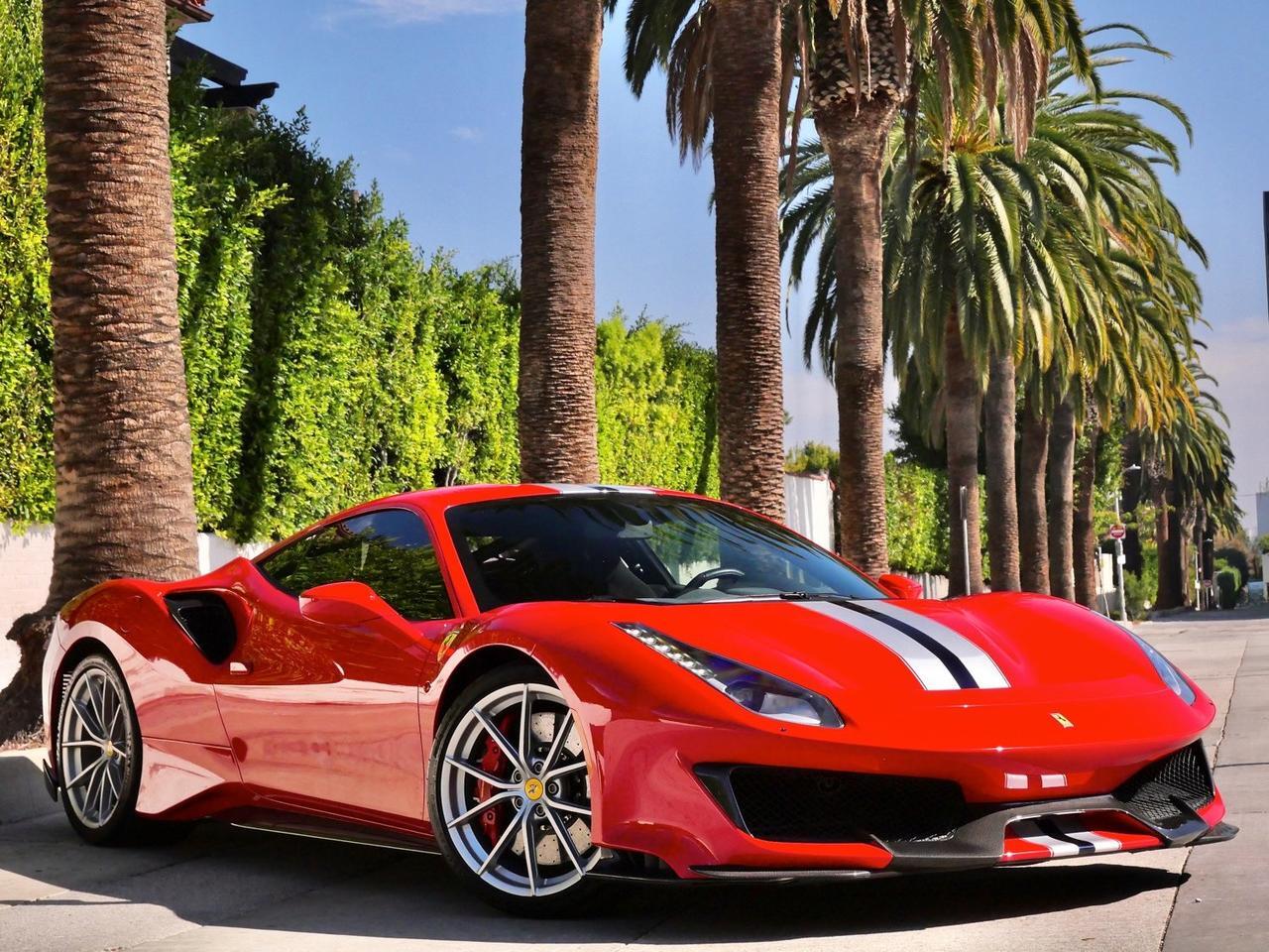 2020 Ferrari 488 Pista