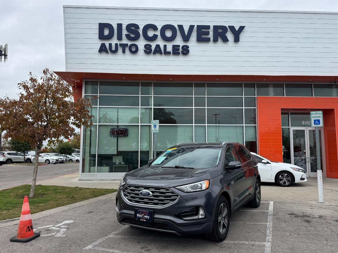 2020 Ford Edge SEL's photo