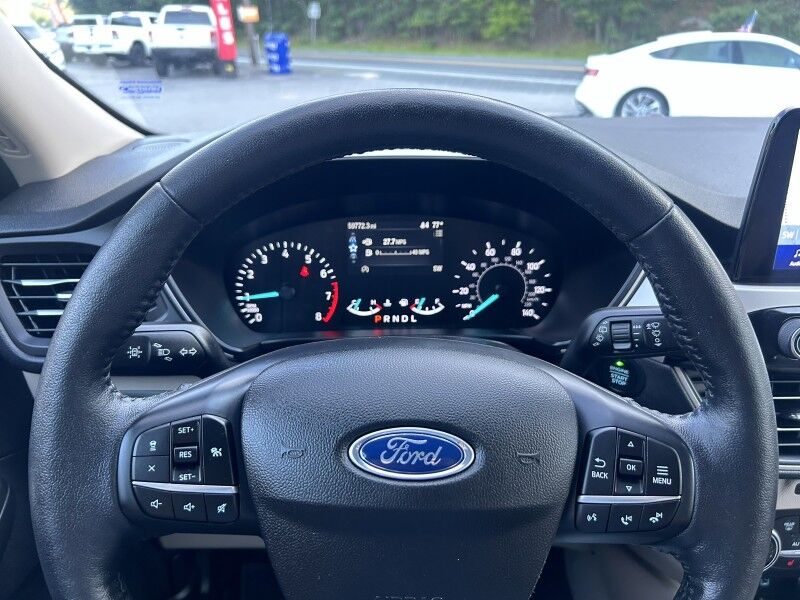 2020 Ford Escape SEL - 1 OWNER - LEATHER - SUNROOF - NAVIGATION Whitinsville MA 2020 Ford Escape SEL - 1 OWNER - LEATHER - SUNROOF - NAVIGATION Whitinsville MA