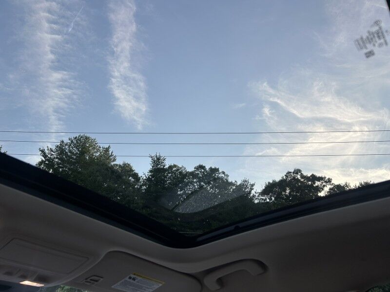 2020 Ford Escape SEL - 1 OWNER - LEATHER - SUNROOF - NAVIGATION Whitinsville MA 2020 Ford Escape SEL - 1 OWNER - LEATHER - SUNROOF - NAVIGATION Whitinsville MA
