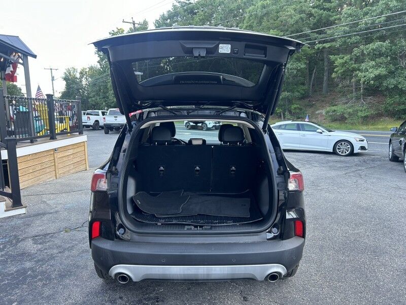 2020 Ford Escape SEL - 1 OWNER - LEATHER - SUNROOF - NAVIGATION Whitinsville MA 2020 Ford Escape SEL - 1 OWNER - LEATHER - SUNROOF - NAVIGATION Whitinsville MA