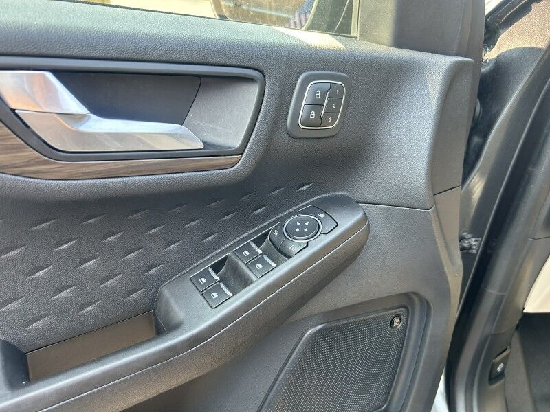 2020 Ford Escape Titanium Webster MA 2020 Ford Escape Titanium Webster MA