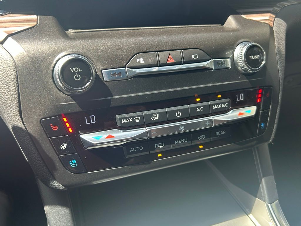 2020 Ford Explorer Limited Tampa FL