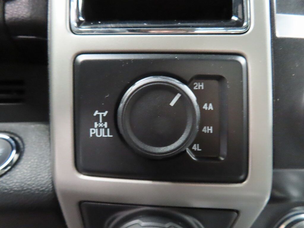 2020 Ford F-150 4x4 SuperCrew Lariat Fond du Lac WI 2020 Ford F-150 4x4 SuperCrew Lariat Fond du Lac WI