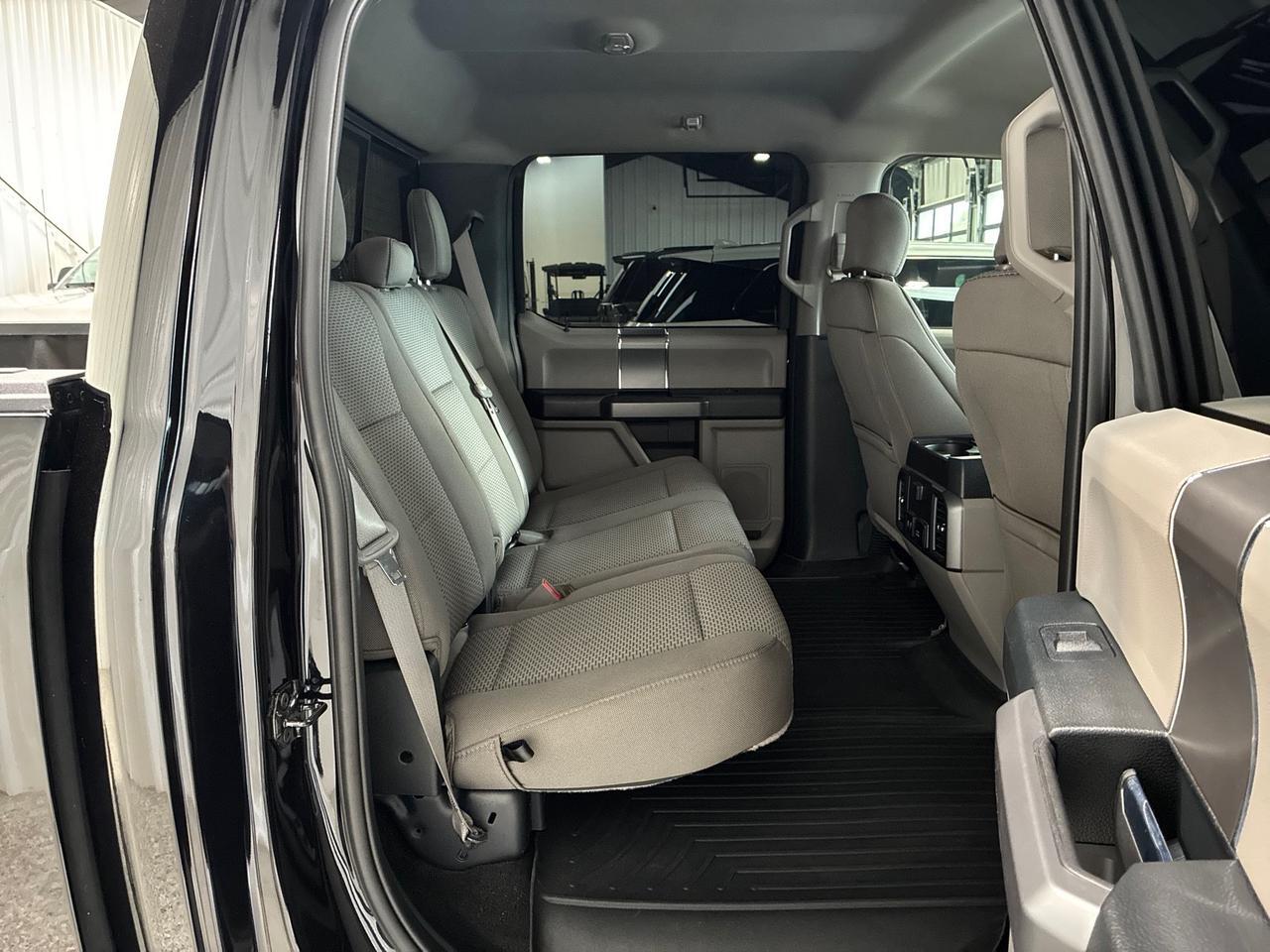 2020 Ford F-150 XLT, 4x4, 5.0 V8, 302A Pkg, Nav, Tow, Power Equipment Group, Only 9k Miles Houston TX 2020 Ford F-150 XLT, 4x4, 5.0 V8, 302A Pkg, Nav, Tow, Power Equipment Group, Only 9k Miles Houston TX