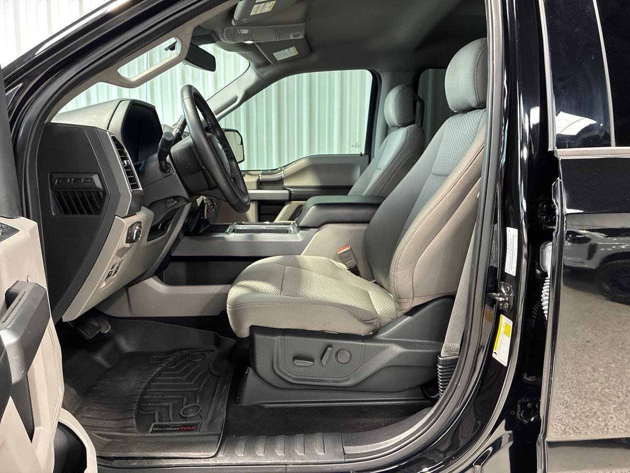 2020 Ford F-150 XLT, 4x4, 5.0 V8, 302A Pkg, Nav, Tow, Power Equipment Group, Only 9k Miles Houston TX 2020 Ford F-150 XLT, 4x4, 5.0 V8, 302A Pkg, Nav, Tow, Power Equipment Group, Only 9k Miles Houston TX